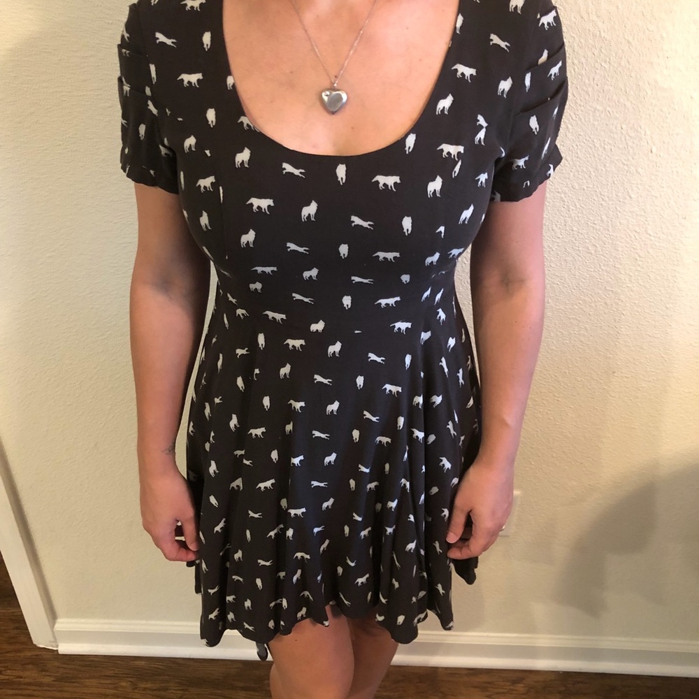 Wolf print UO dress with u shaped hem